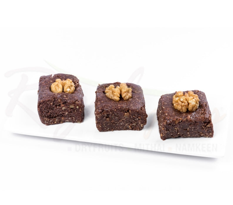 Chocolate Walnut Fudge Regal Plus