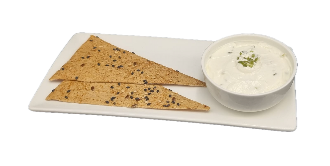 Fresh Yogurt Green Garlic Dip