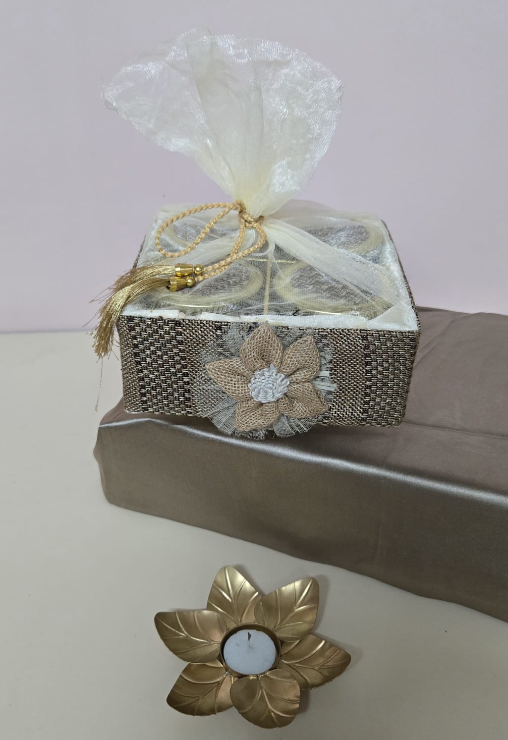 Gift Box Dryfruits Jute 4 Jar Hamper